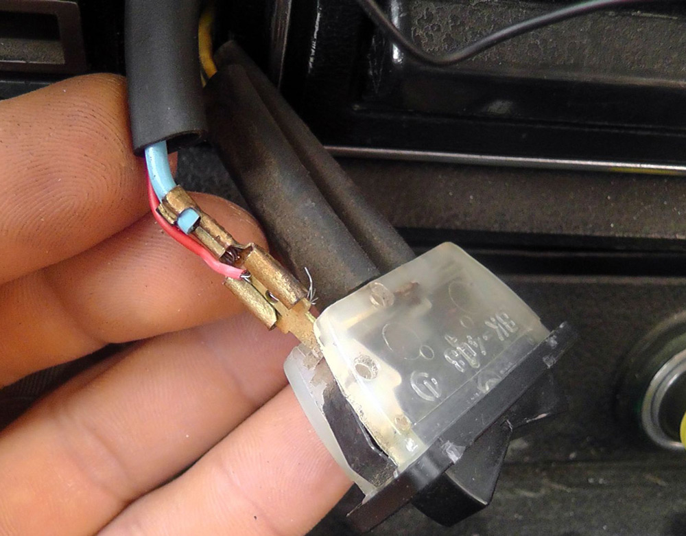 Не работает вентилятор печки на ВАЗ 2114 причины и ремонт Машина не заводится от АКБ, не работает клапан;