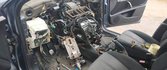 Ремонт заслонки печки в Peugeot 407